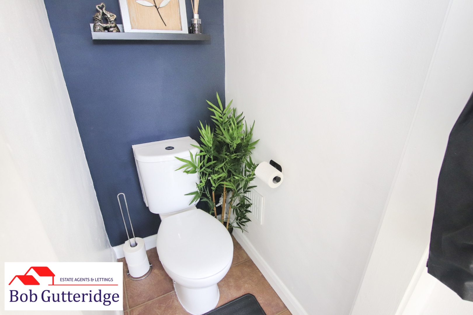 GROUND FLOOR WC